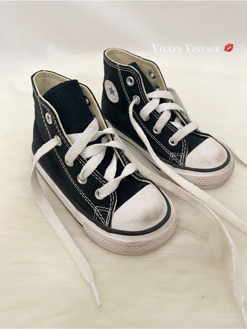 CONVERSE ‘KID’S CHUCK TAYLOR ALL STAR CANVAS HIGH TOP SHOE’ IN BLACK